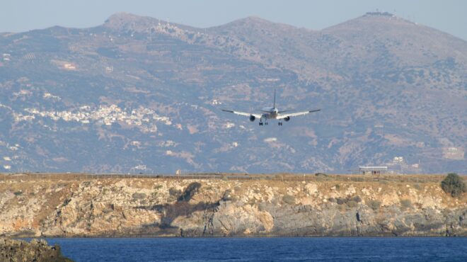 ηράκλειο-αναγκαστική-προσγείωση-πτή-563845282