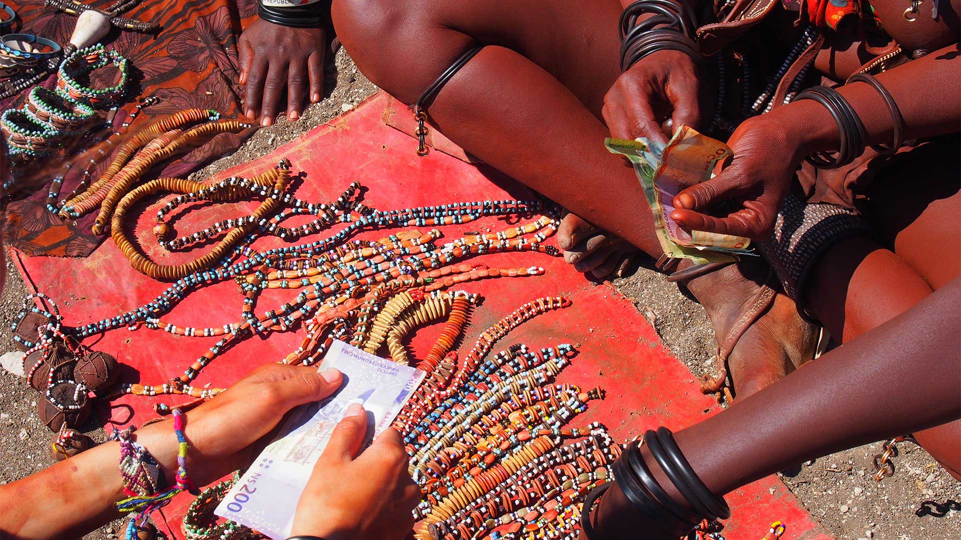 Μια μέρα με τους ιθαγενείς Χίμπα στη Ναμίμπια-2