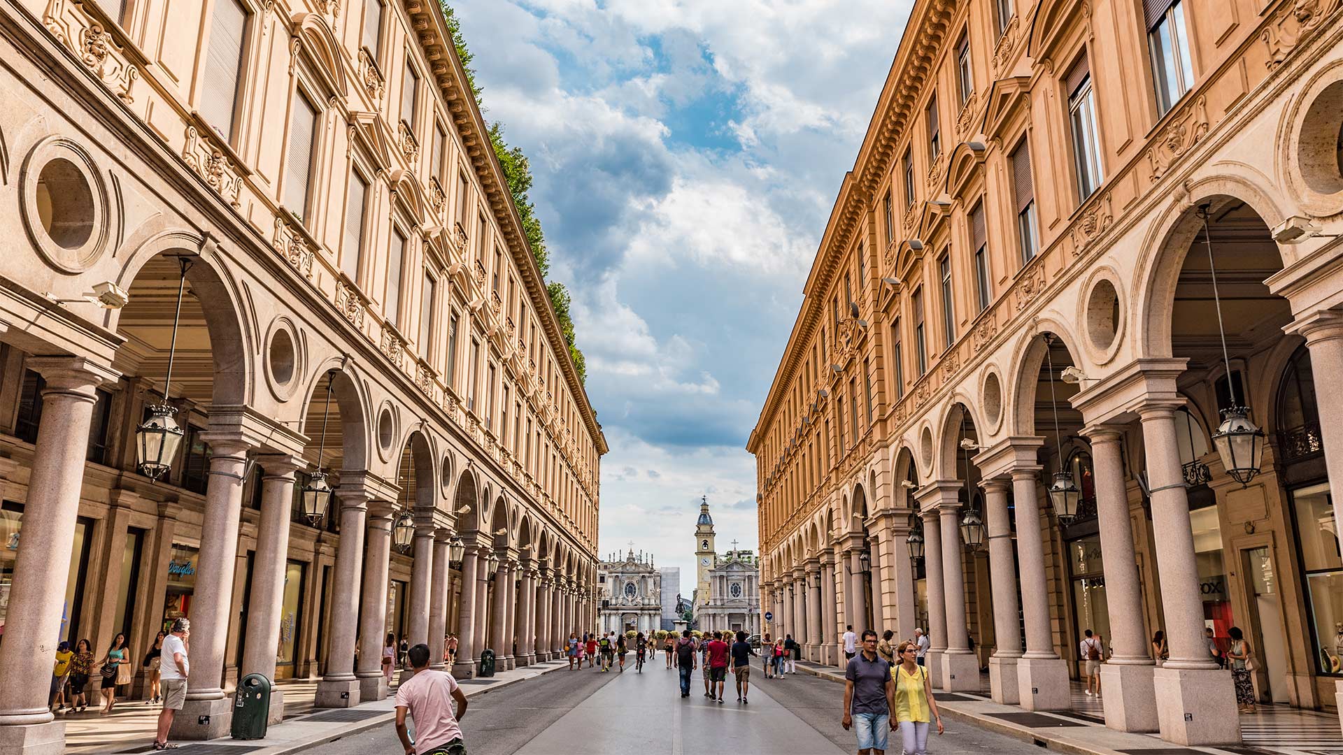 Η ιταλική πόλη με τα ομορφότερα καφέ στην Ευρώπη-2