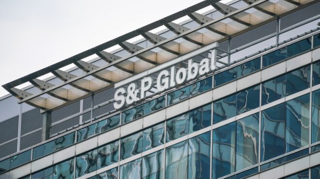 sp-aφησε-αμετάβλητη-στο-βββ-την-αξιολόγ-563874499