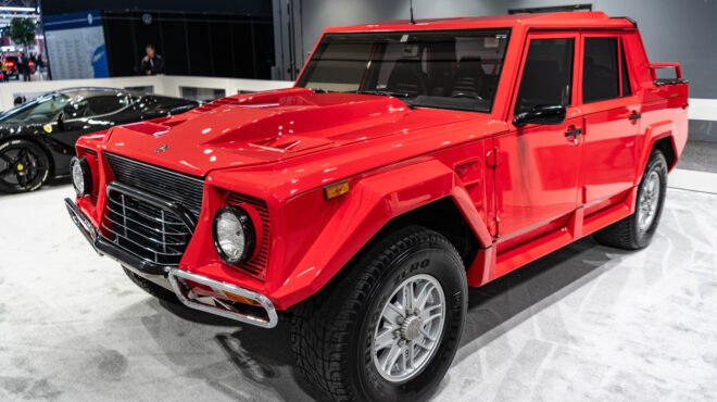 το-rambo-lambo-του-1987-πωλήθηκε-για-400-000-δολάρια-σε-δ-563852194