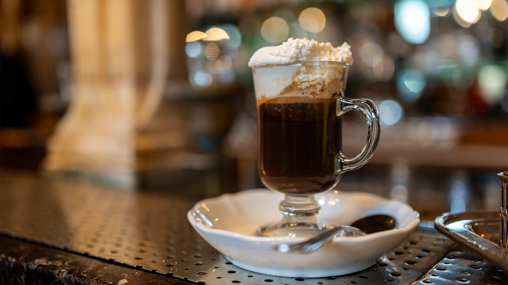 Η ιταλική πόλη με τα ομορφότερα καφέ στην Ευρώπη-4