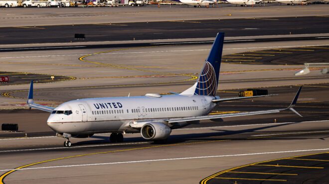 πτήση-προς-τη-ρώμη-επέστρεψε-στις-ηπα-λ-563893654