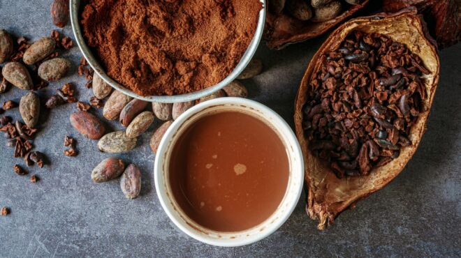 σε-χαμηλό-20-μηνών-οι-τιμές-του-κακάου-π-563856088