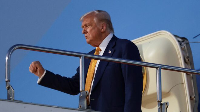 στην-ιαπωνία-ο-τραμπ-αισιόδοξος-για-συ-563889196