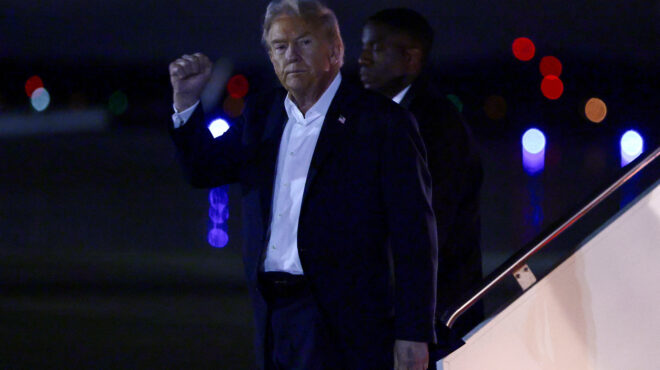 ο-τραμπ-ελπίζει-στην-ανοικοδόμηση-τη-563865841