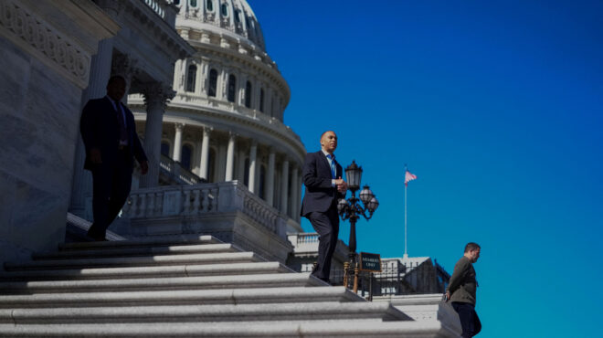 οι-ηπα-οδεύουν-προς-δεύτερη-εβδομάδα-δ-563859544