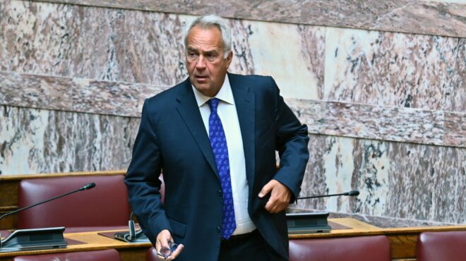 βορίδης-κατά-βάρρα-αν-ήθελε-να-είναι-ει-563854303