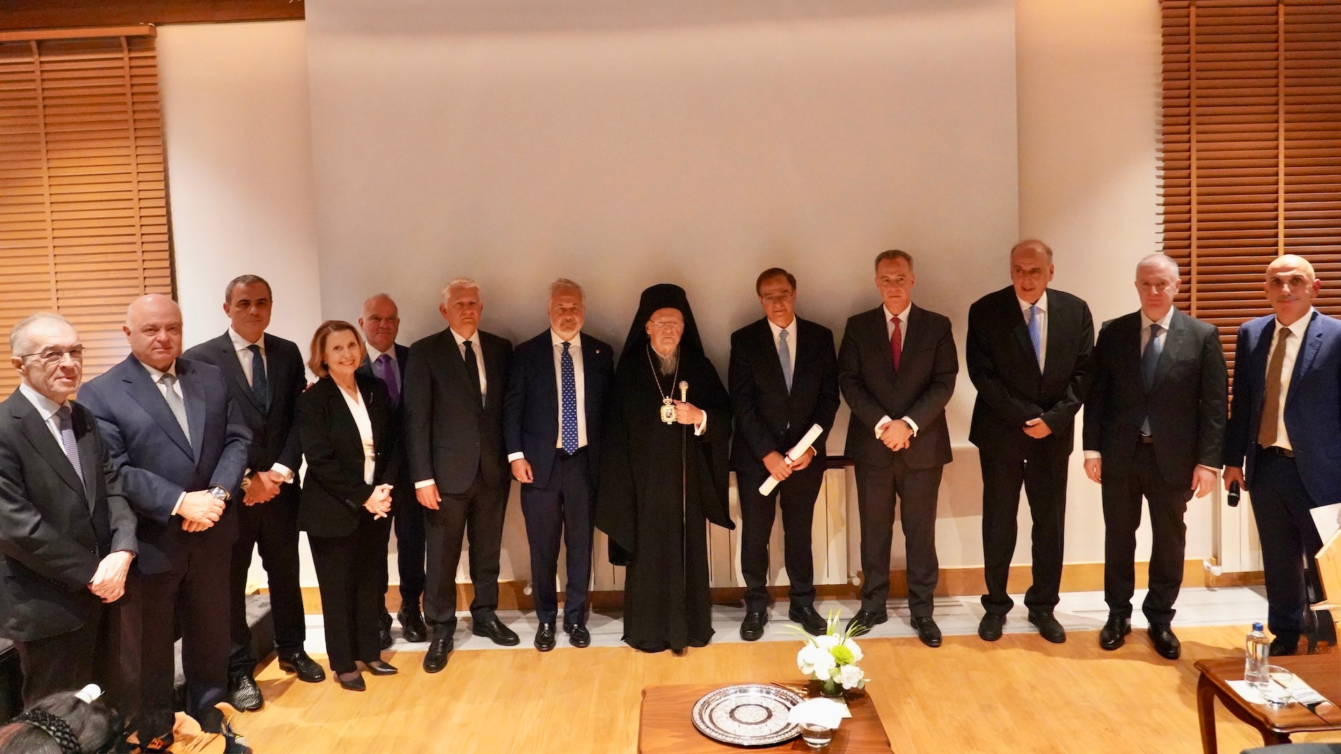 Ζωγράφειο Λύκειο: Τελετή εγκαινίων μετά την ανακαίνιση του ιστορικού κτιρίου [εικόνες]-2