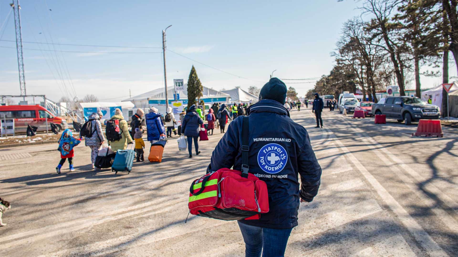 Μιλώντας με την ομάδα των Ελλήνων γιατρών που έγραψε «ανθρωπιστική ιστορία»-1