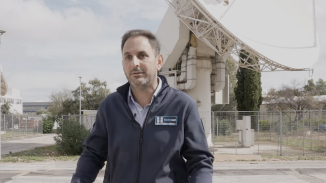 h-κ-στο-κέντρο-ελέγχου-των-ελληνικών-δ-563908885