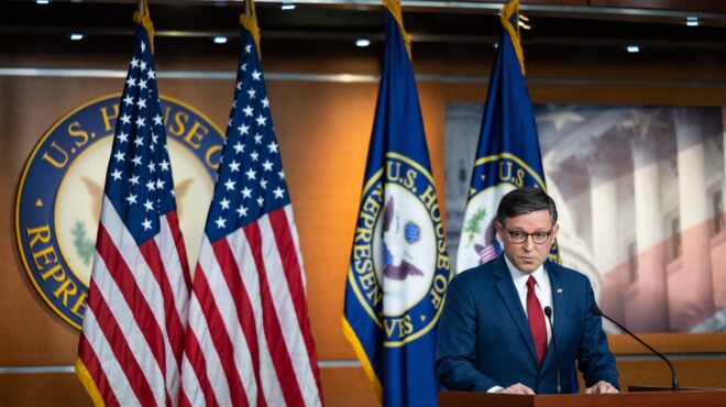 ηπα-συμφωνία-με-απώλειες-για-τους-δημο-563913532