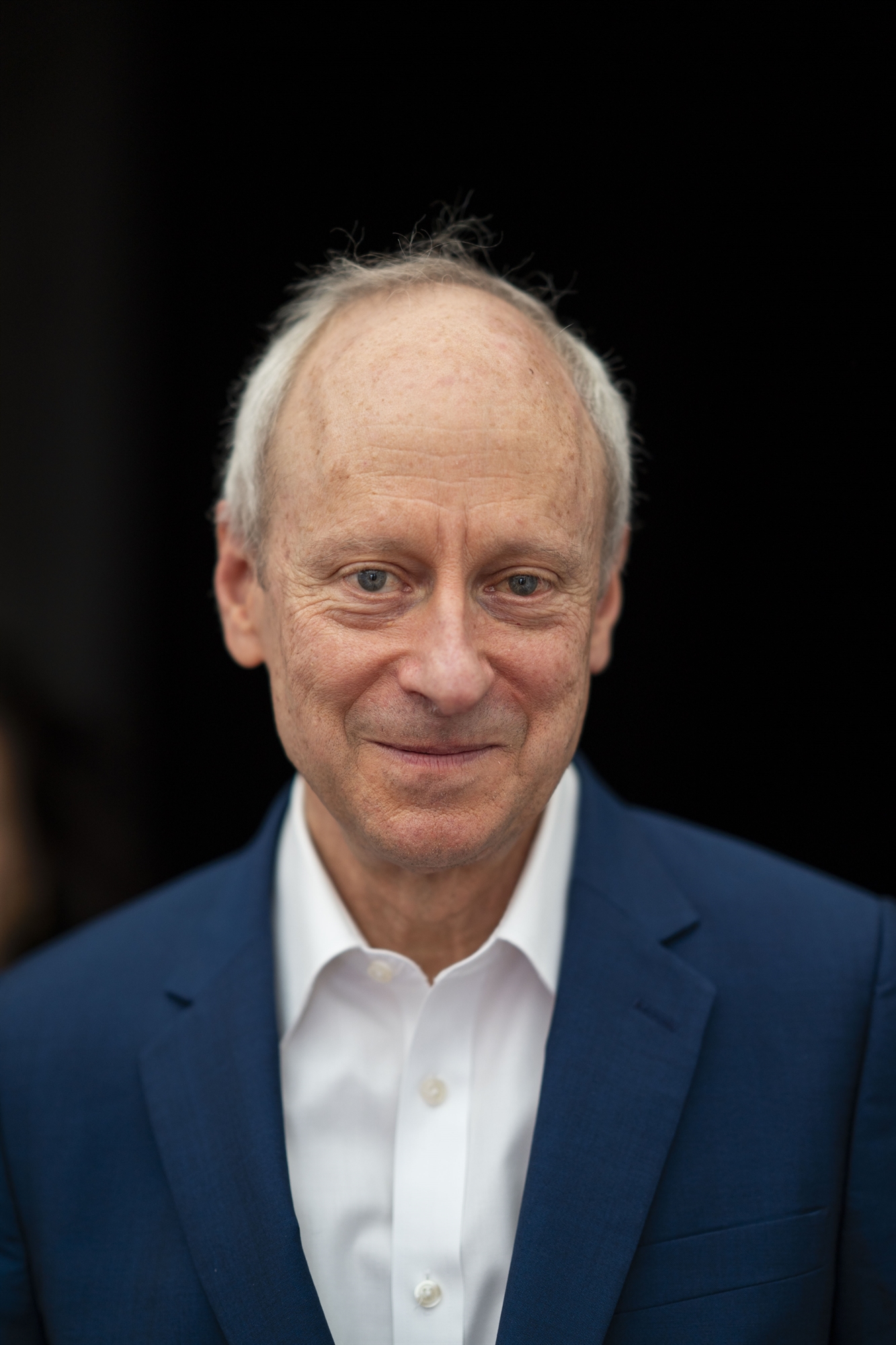 Μάικλ Σαντέλ στην «Κ»: Ο Μαμντάνι, ο Τραμπ και ο Λεμπρόν-1