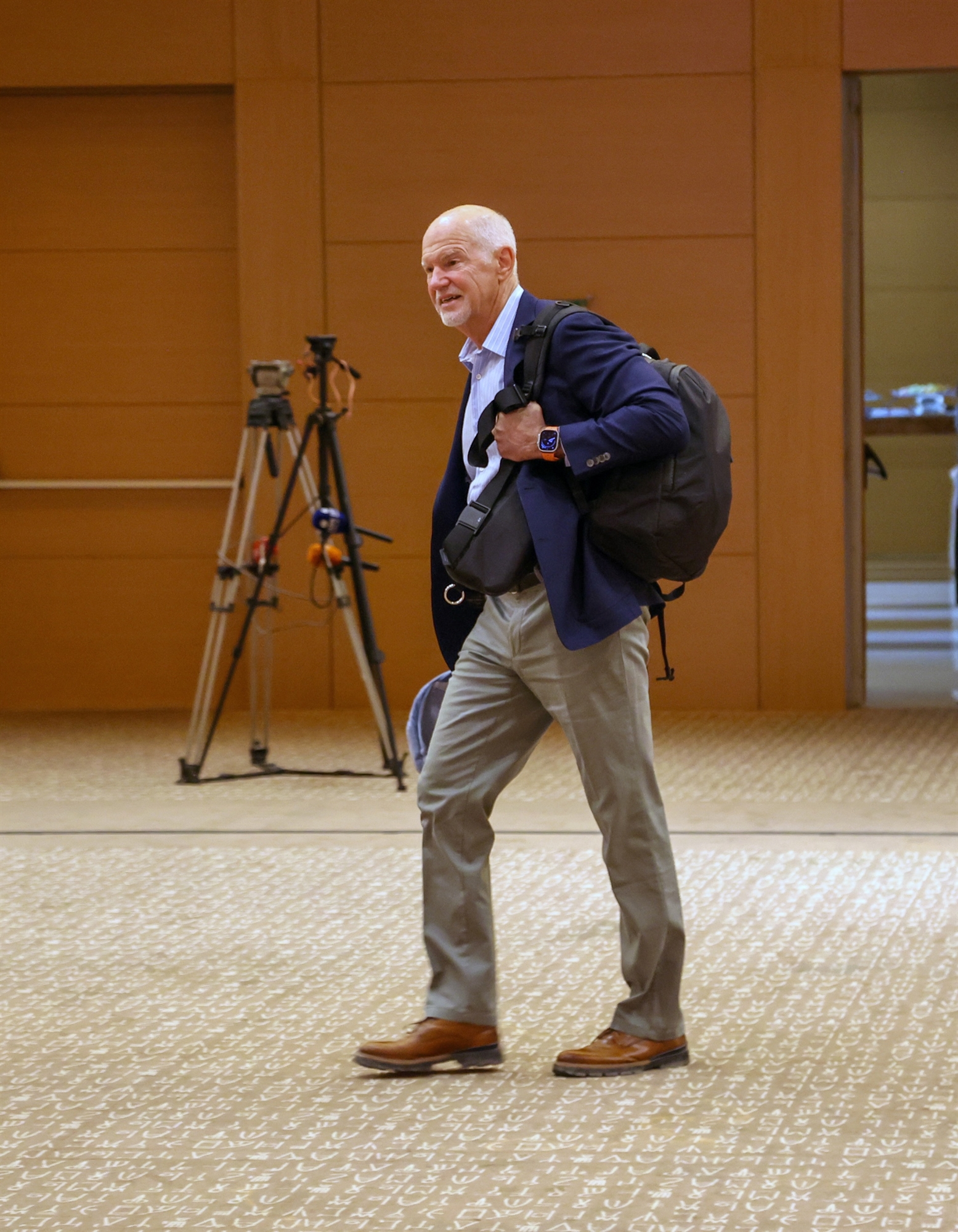 Θεωρείο: Σενάρια για επίσκεψη Σι Τζινπίνγκ-1