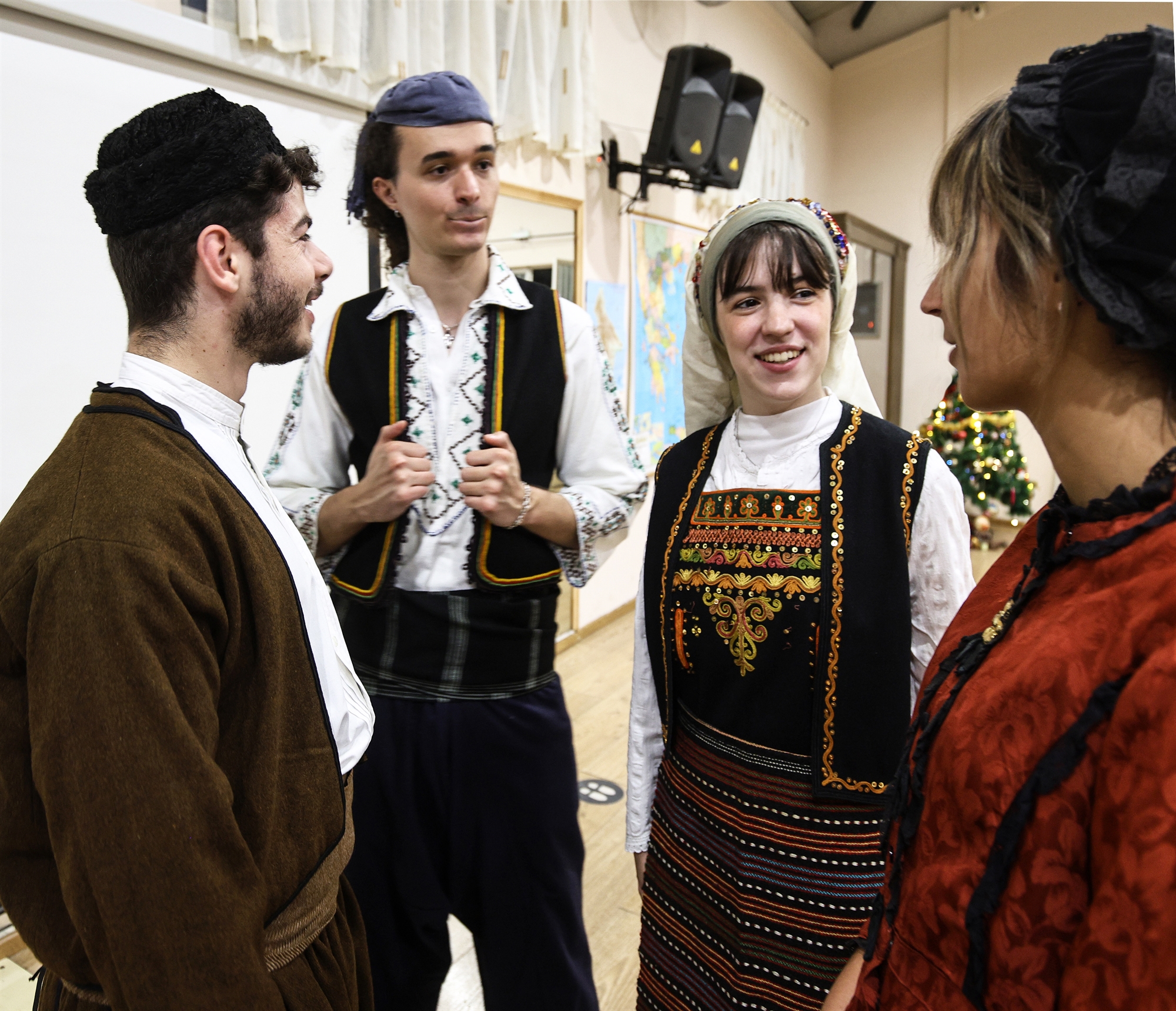 31 χώρες. Μια πατρίδα. Ενα όπα!-2