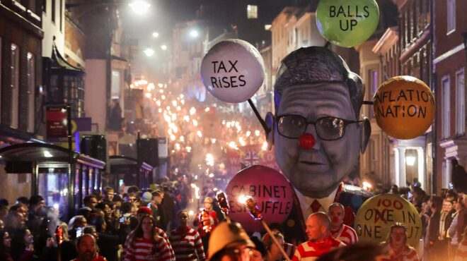 γαλλικός-πυρετός-στο-λονδίνο-563910280