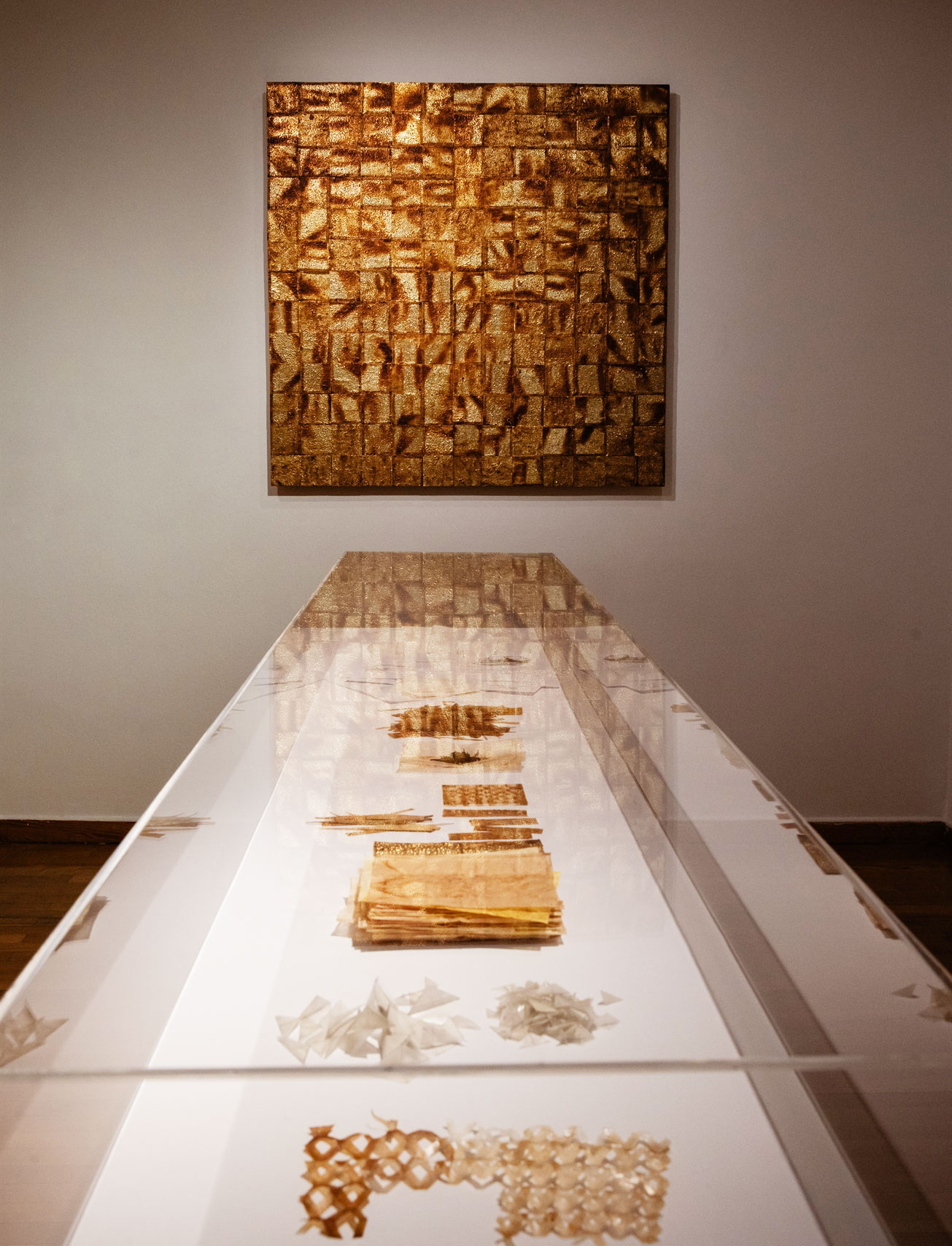 Νίκος Ποδιάς. Ο καλλιτέχνης που γητεύει το χαρτί στην γκαλερί Citronne-1