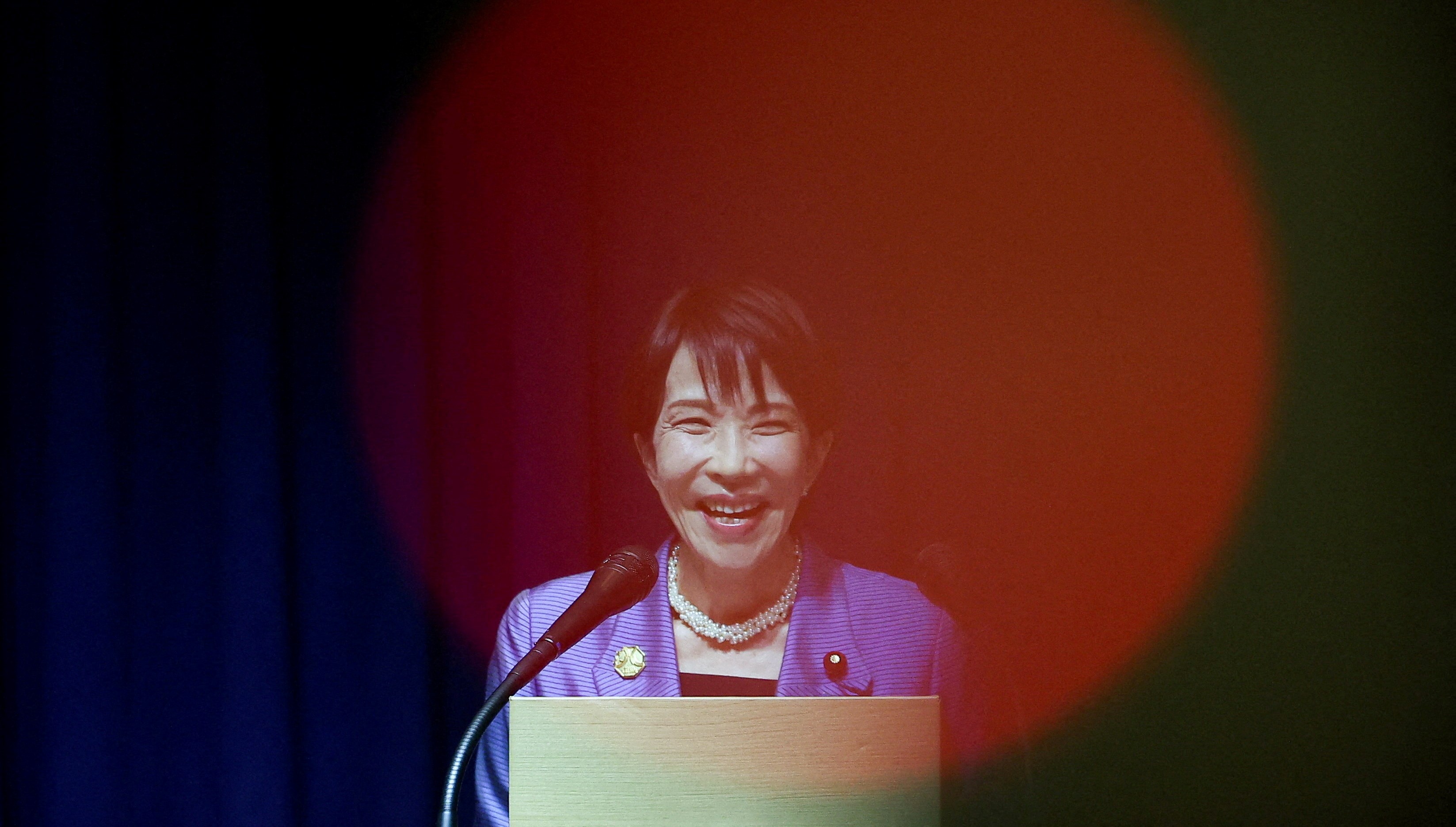 Η μεγάλη αναμέτρηση της Τακαΐτσι με το σούμο – Θα αψηφήσει την παράδοση αιώνων;-1