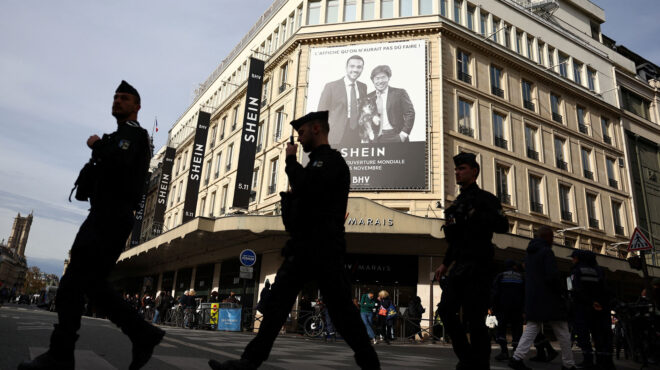 η-γαλλία-σκανάρει-200-000-δέματα-της-shein-μπλό-563907082