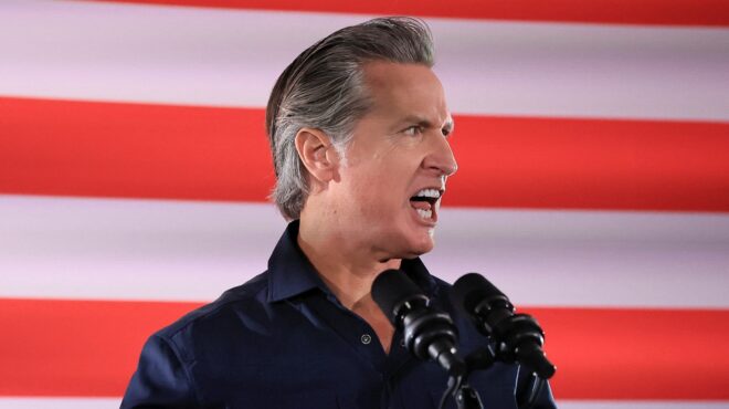 ηπα-κυβέρνηση-τραμπ-κατά-νιούσομ-για-τ-563920567