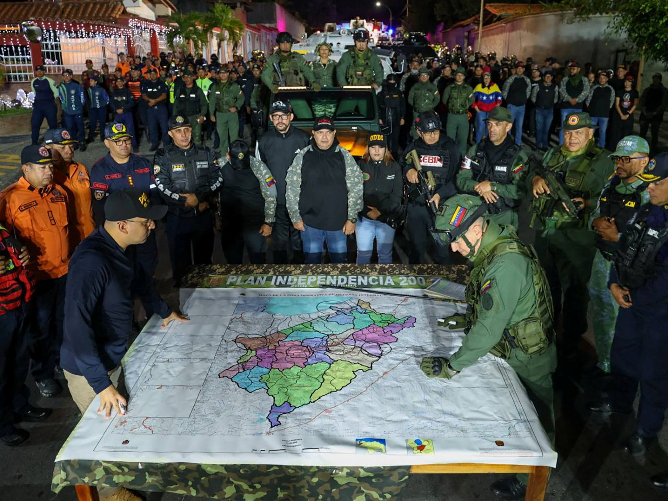 ΗΠΑ – Βενεζουέλα: Σενάρια πολέμου και διπλωματικές «αναταράξεις»-2