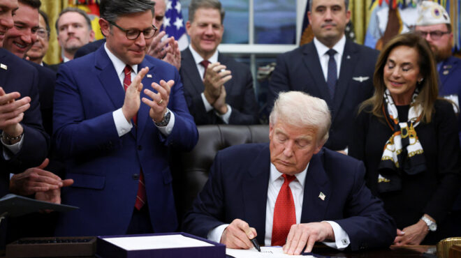 μάικ-τζόνσον-τίποτα-να-κρύψουμε-ενό-563924542