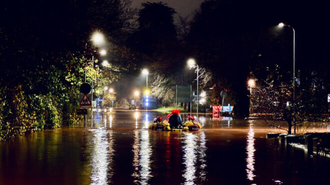 σφοδρό-πλήγμα-από-την-καταιγίδα-κλαο-563924050