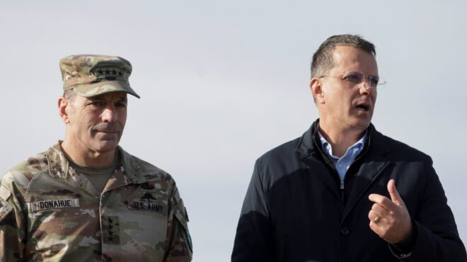 ρουμανία-παραιτήθηκε-ο-υπουργός-αμυν-563946469