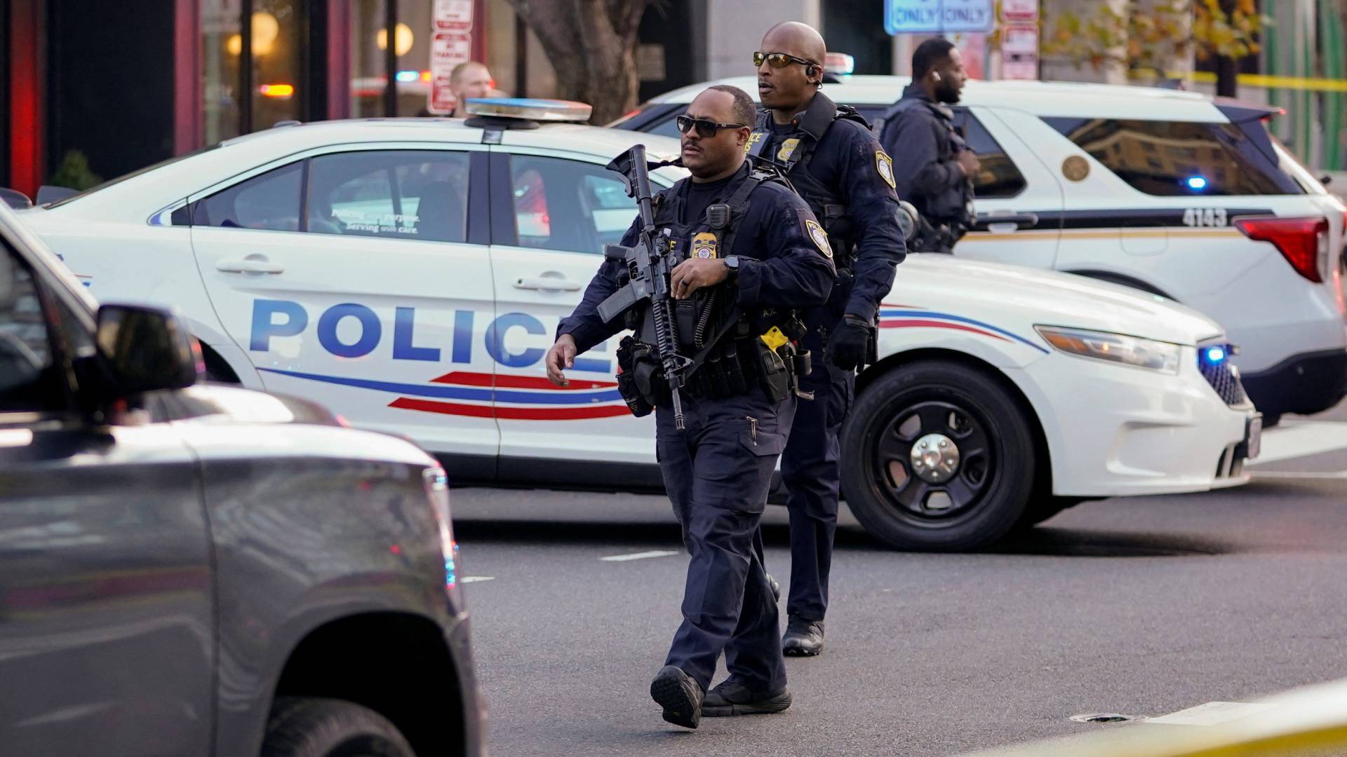 Ουάσιγκτον: Ποιος είναι ο δράστης της επίθεσης κατά εθνοφρουρών-1