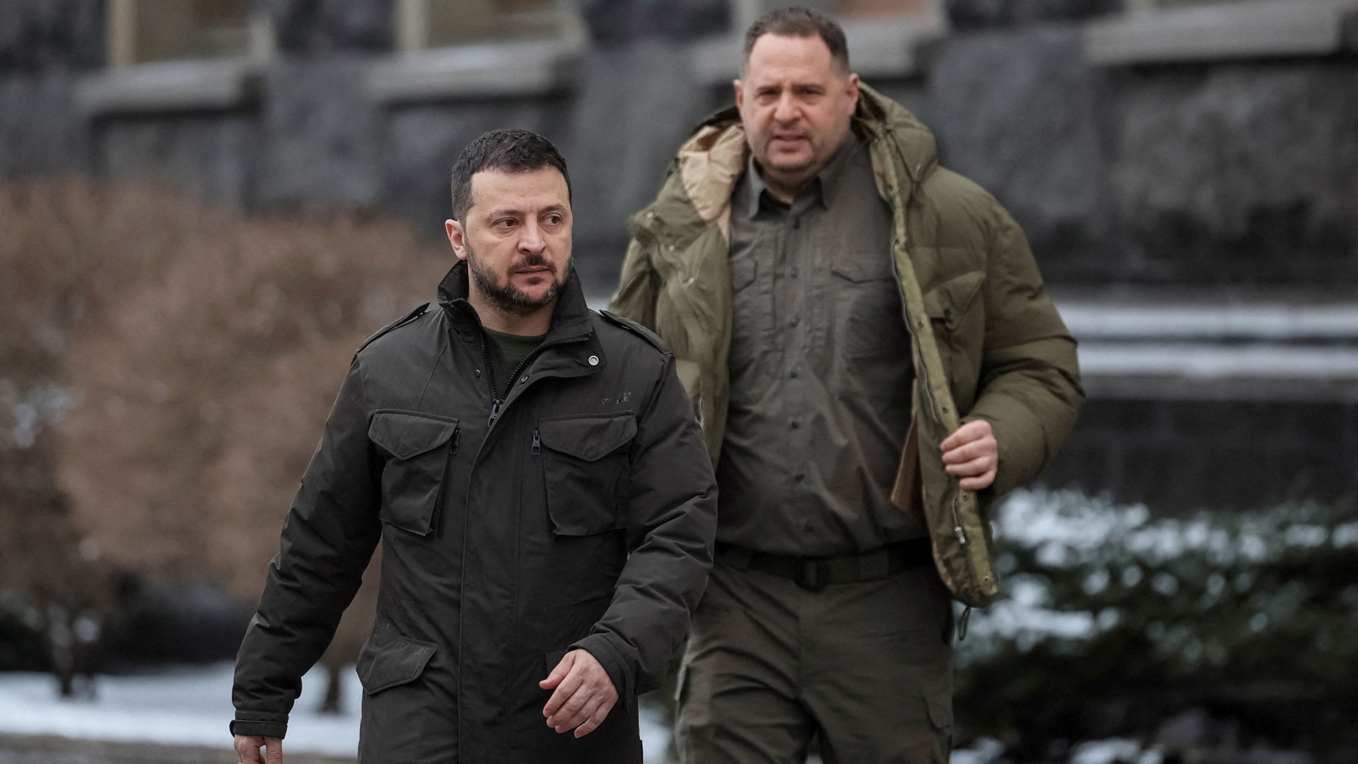 Τι χάνει ο Ζελένσκι με την αποχώρηση Γερμάκ και η επόμενη ημέρα των διαπραγματεύσεων-1