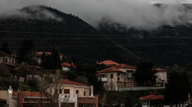 εξοχικό-στο-βουνό-οι-δύο-παράγοντες-πο-563940310