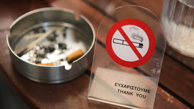 η-βιομηχανία-καπνού-θα-μαζεύει-τα-απ-563908444