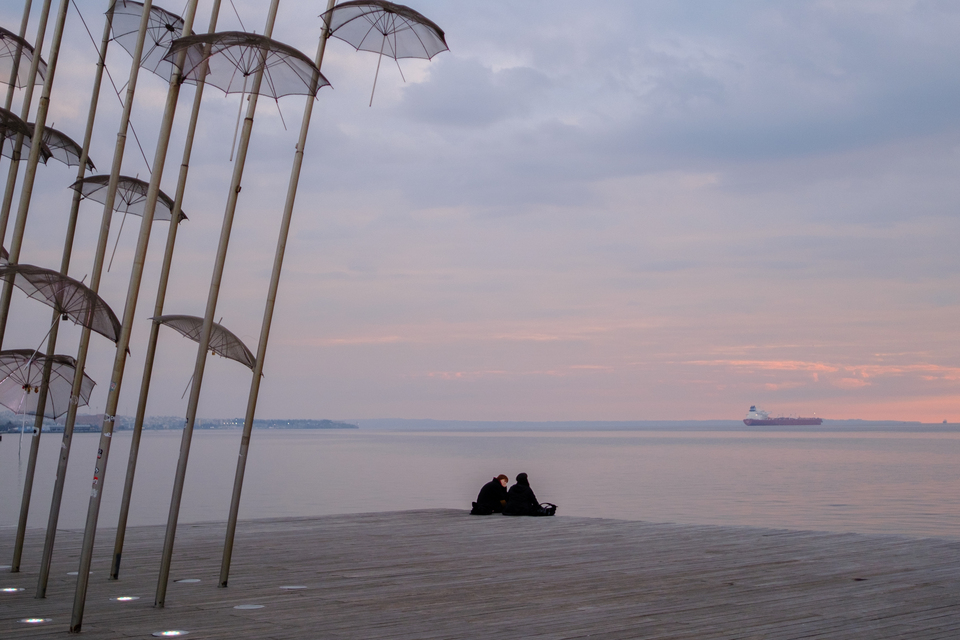 Θεσσαλονίκη: Επιστρέφουν μετά το «λίφτινγκ» οι 18 «Ομπρέλες» στη Νέα Παραλία-3