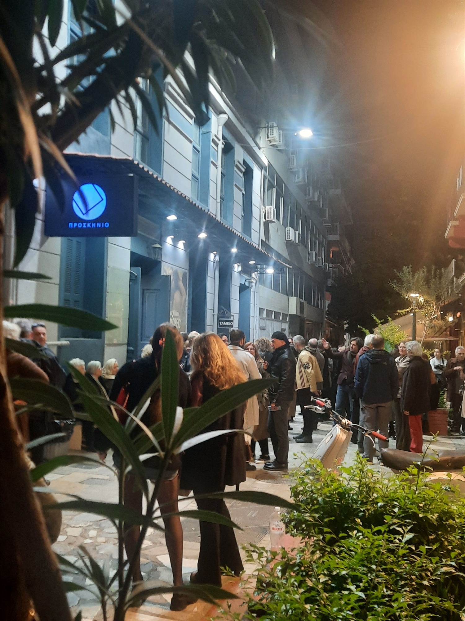 Κάνοντας sold out σε «αφιλόξενο» περιβάλλον-3