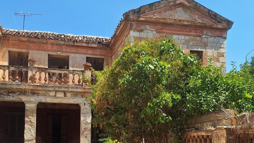 πώς-μπορούν-να-διασωθούν-τα-διατηρητέ-563933437