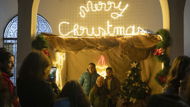 ελπίδες-για-ήρεμα-χριστούγεννα-στη-συ-563936701