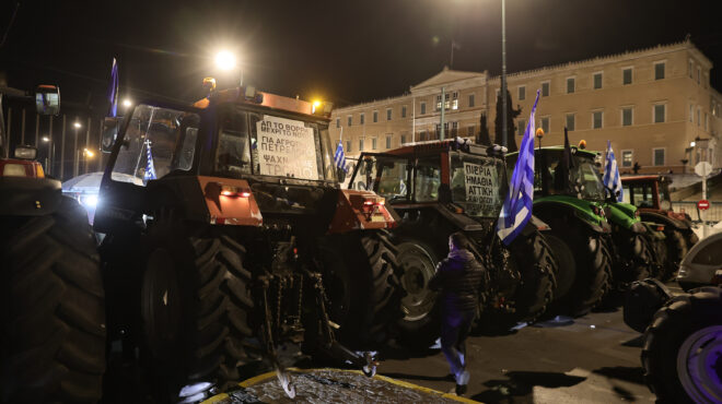 τα-τρακτέρ-κατεβαίνουν-στην-αθήνα-π-563902480