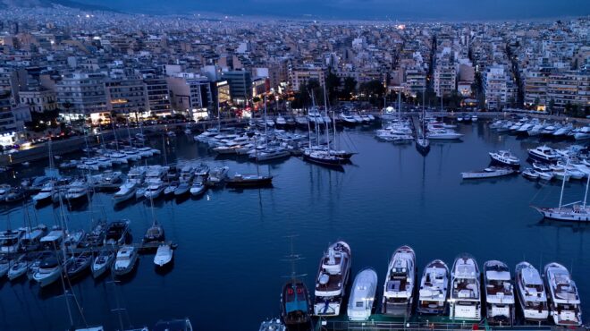 στο-1-τρισ-ευρώ-ο-πλούτος-των-ελληνικών-563928808