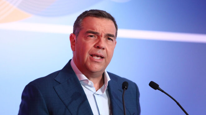 θεωρείο-στα-τηλέφωνα-563916064