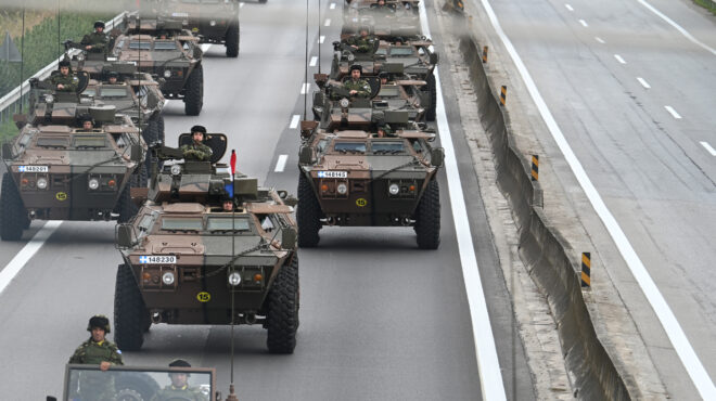 στη-βουλή-οι-εκτοξευτές-πυραύλων-puls-πρ-563940589