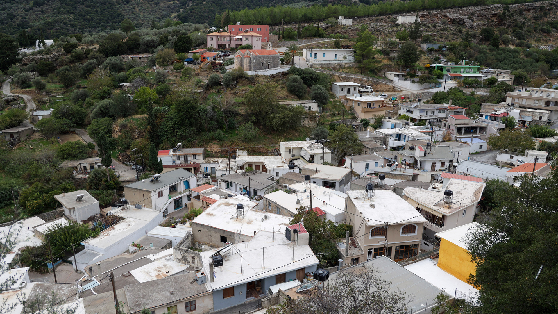 Βορίζια: Πόρτα – πόρτα ψάχνει υπόπτους και όπλα η ΕΛ.ΑΣ. – Μια σύλληψη και μια προσαγωγή-1