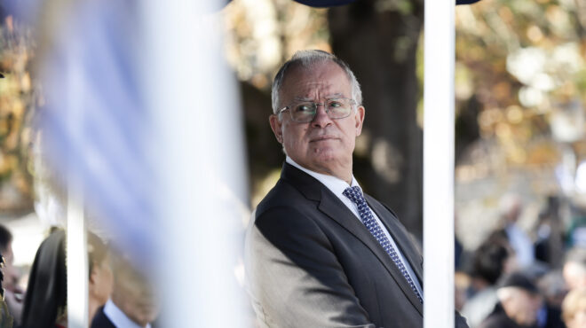 πολυτεχνείο-πλήθος-κόσμου-για-την-52η-ε-563924644