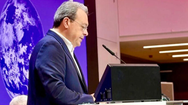 σ-φάμελλος-οι-προοδευτικές-δυνάμεις-π-563899531