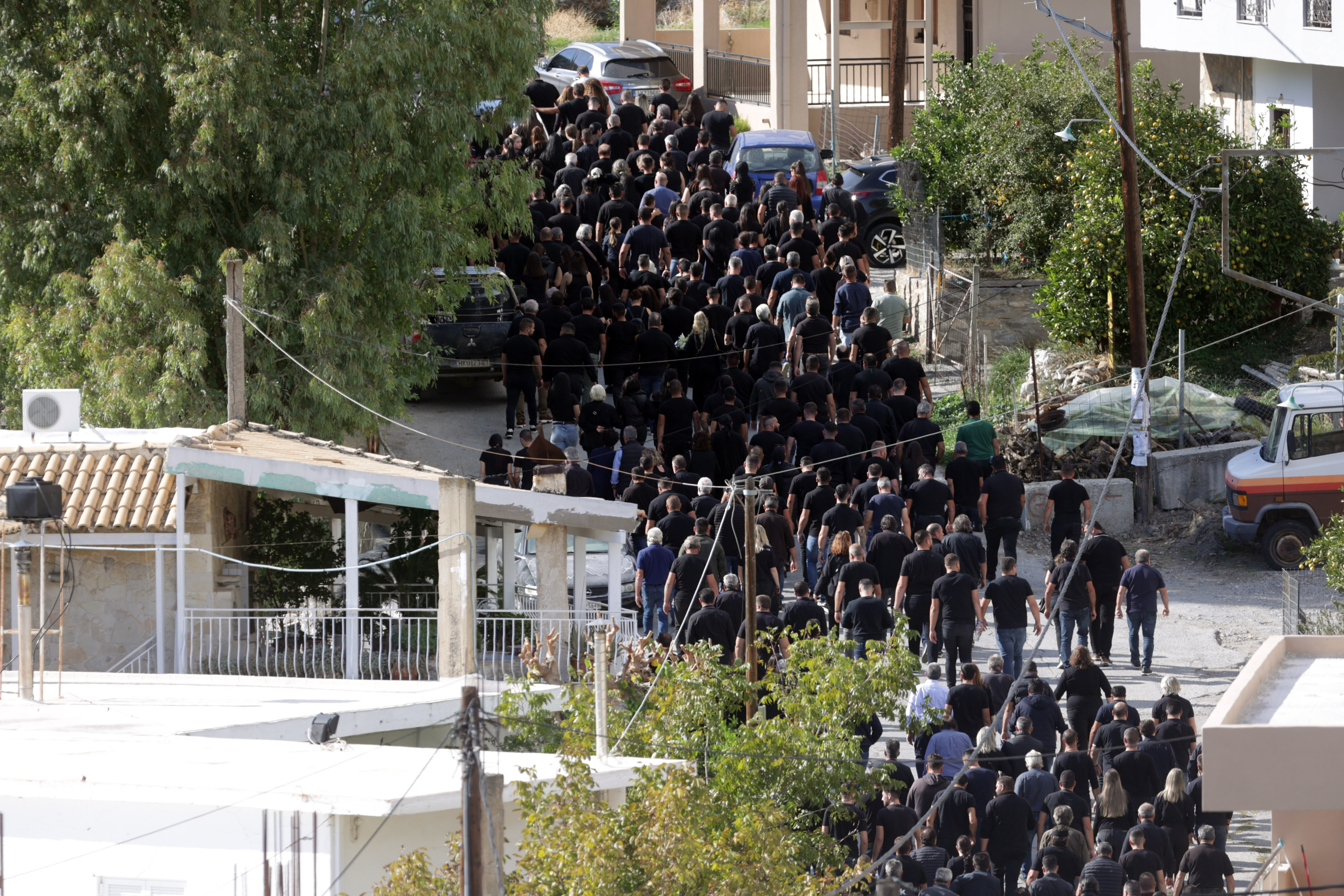 Βορίζια: «Δεν κατέβηκε ποτέ από το αμάξι, τον εκτέλεσαν», λέει η χήρα του 39χρονου-1