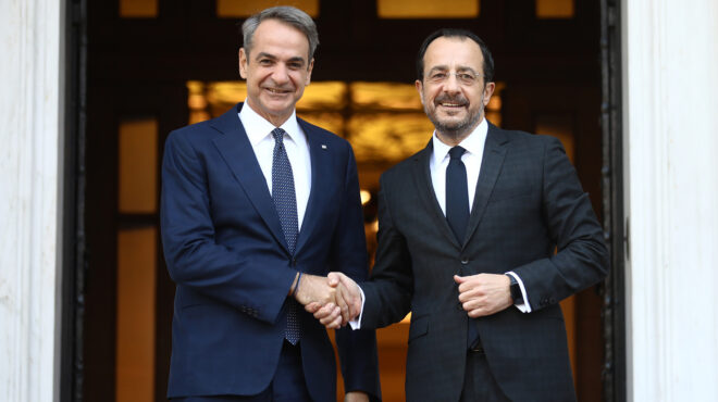 live-οι-κοινές-δηλώσεις-μητσοτάκη-χριστ-563916487