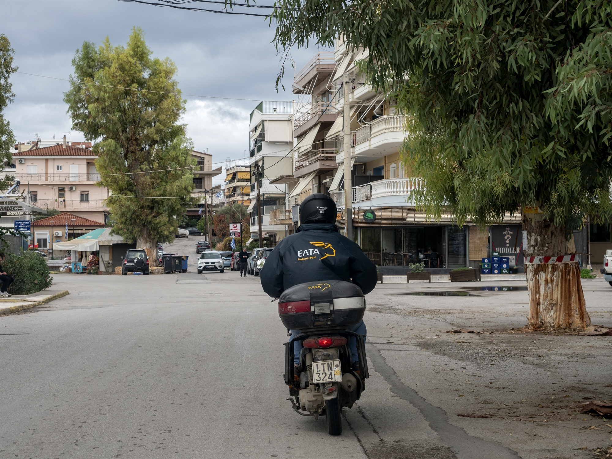 Αυτοψία σε ένα «μελλοθάνατο» ταχυδρομείο-2