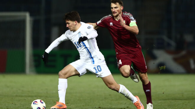 κρύο-φινάλε-με-λευκή-ισοπαλία-κόν-563927935