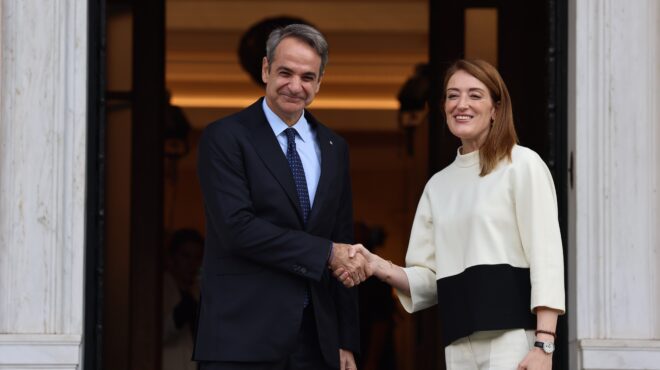 συνάντηση-μητσοτάκη-μέτσολα-η-ρευσ-563946436