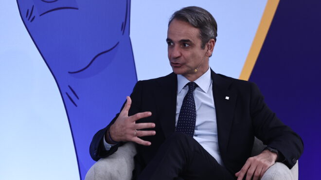 κυρ-μητσοτάκης-μόνιμο-μέτρο-η-επιστρο-563946877