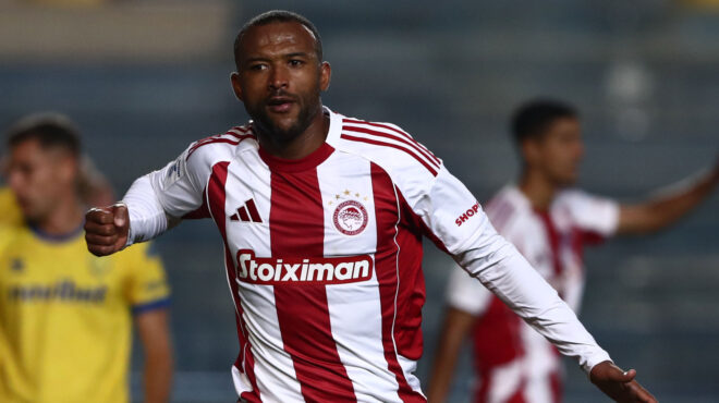 o-ολυμπιακός-με-πρωταγωνιστή-τον-ελ-καα-563950111